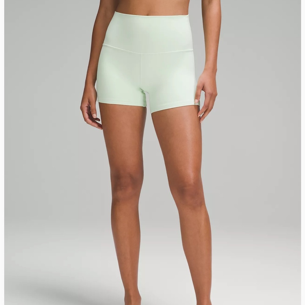 lululemon Align™ High-Rise Short 4" in Kohlrabi Green